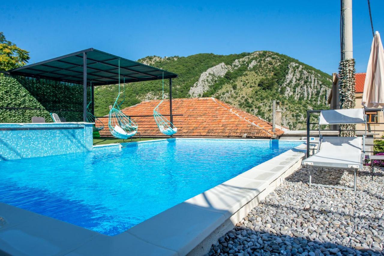 Apartments Golden View Kotor Extérieur photo