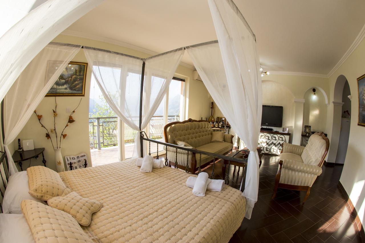 Apartments Golden View Kotor Extérieur photo
